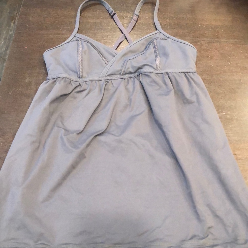 Lululemon top